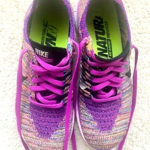 Women’s Nike Flyknit gymshoes